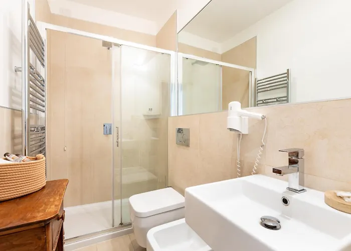 エファモレスカ ゲストハウス カリアリ