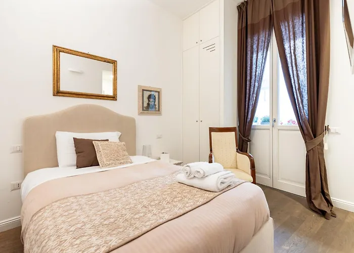 エファモレスカ 3* カリアリ