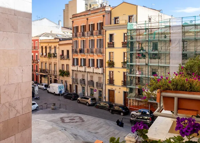 エファモレスカ ゲストハウス カリアリ